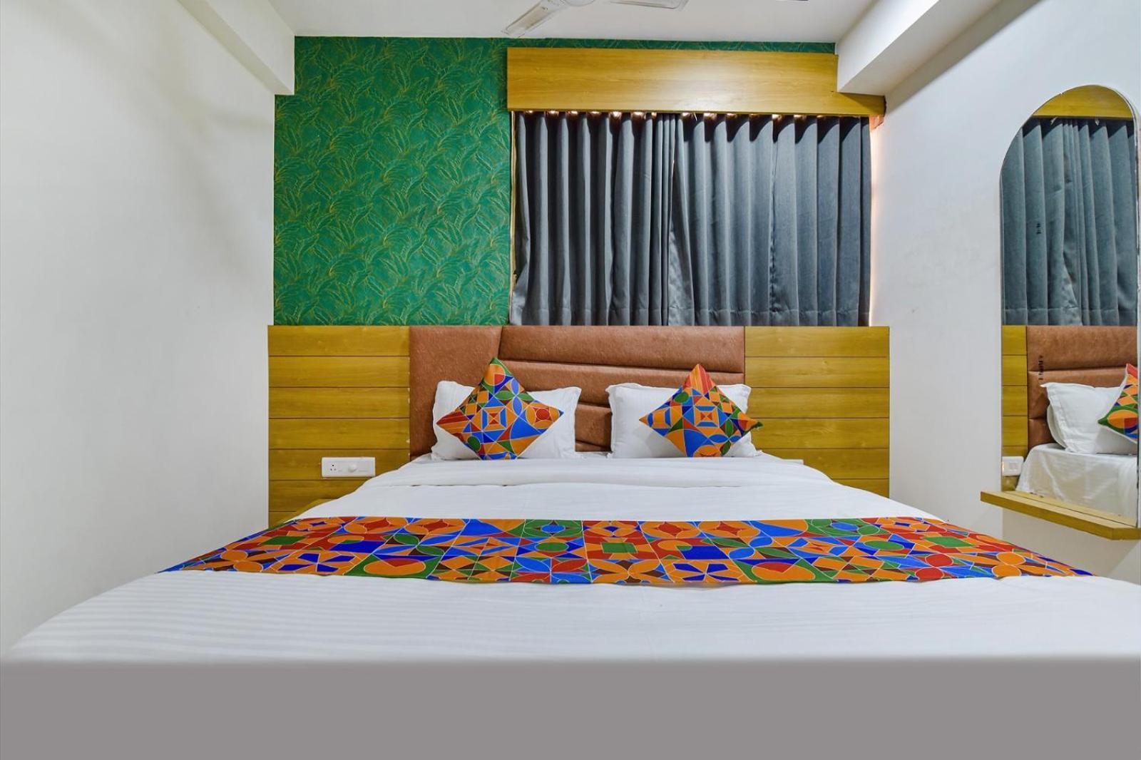 Hotel Green Tree Ahmedabad Luaran gambar